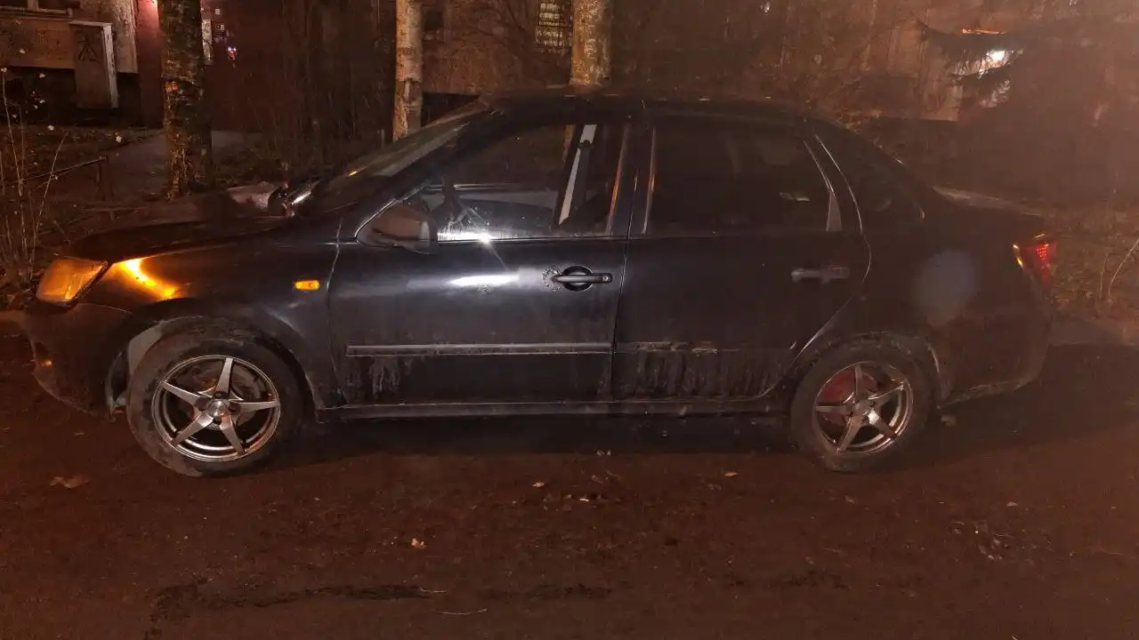 Lada Granta 2012 года