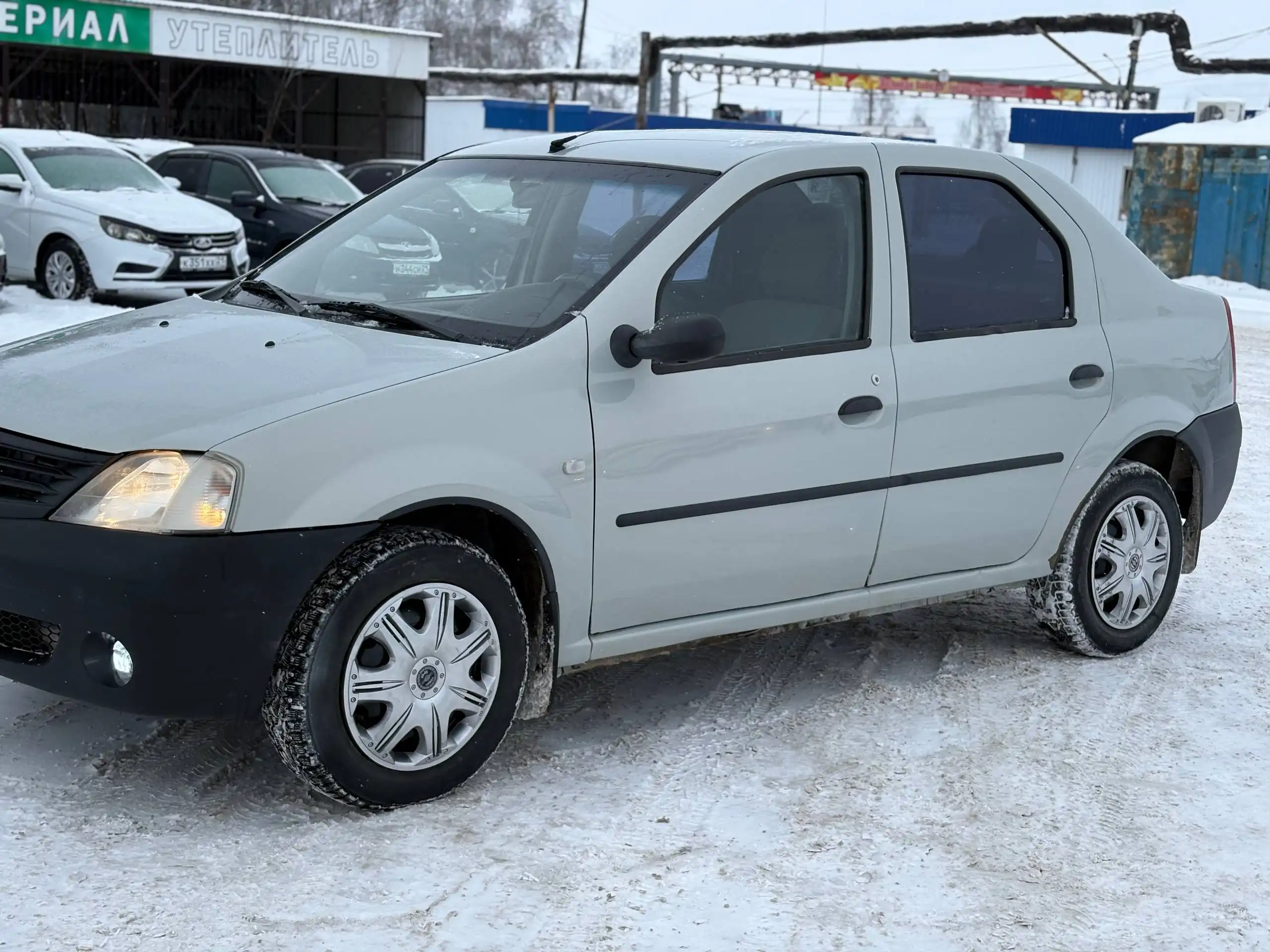 Renault Logan 2007 г.в. в отличном состоянии