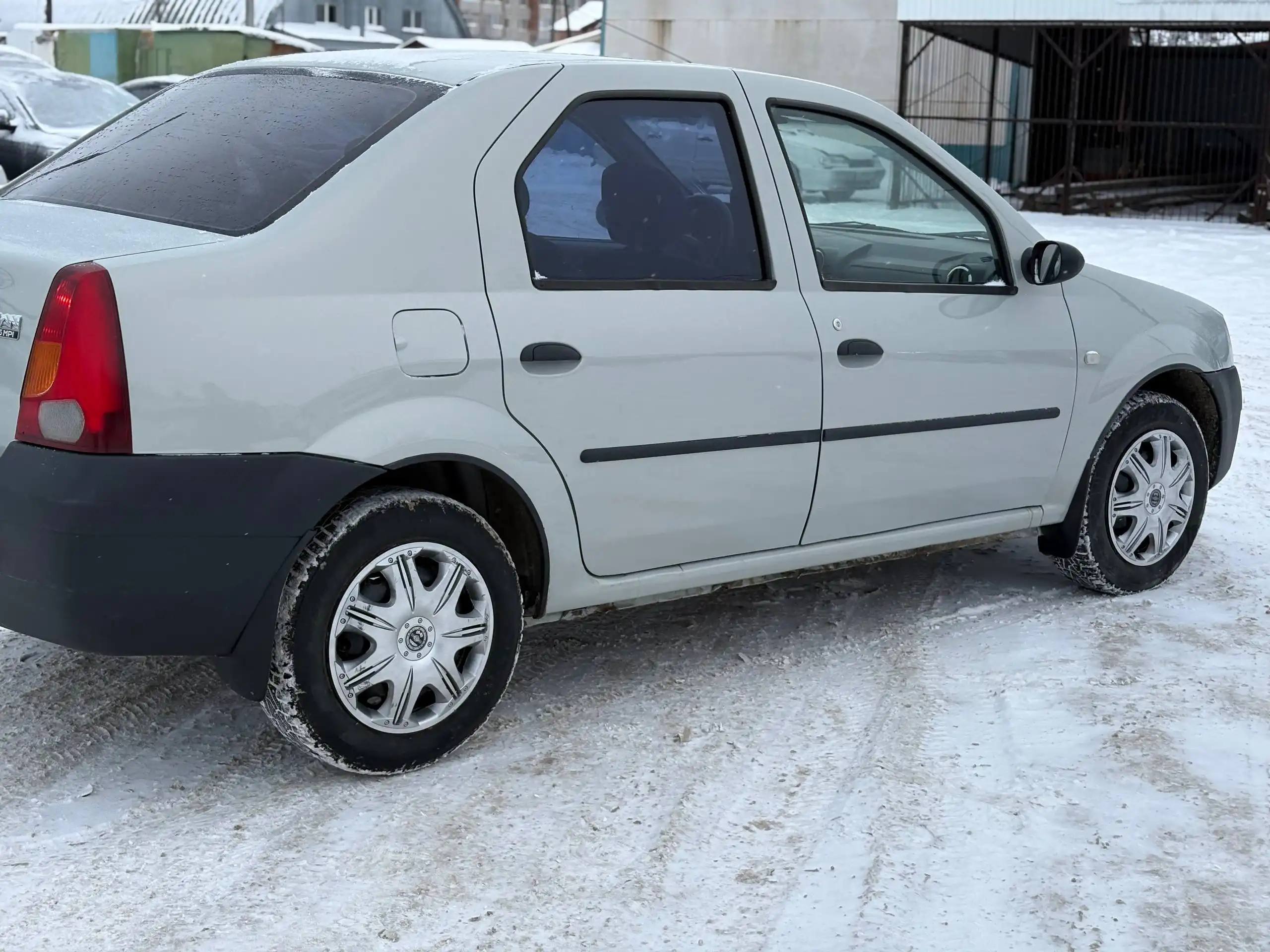 Renault Logan 2007 г.в. в отличном состоянии