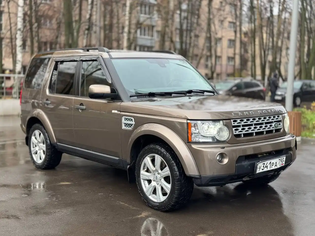 Land Rover Discovery 4 рестайлинг 2013 года