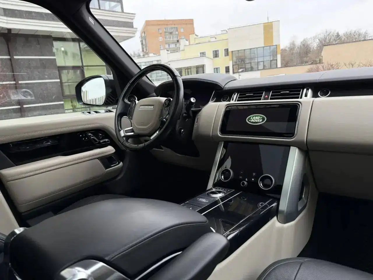 Land Rover Range Rover 2019 года