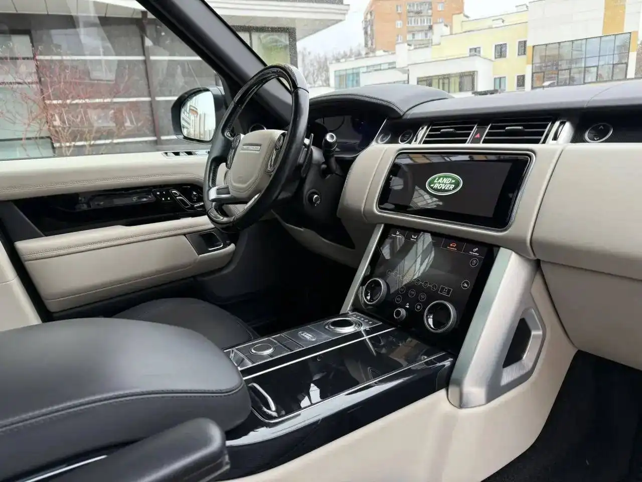 Land Rover Range Rover 2019 года