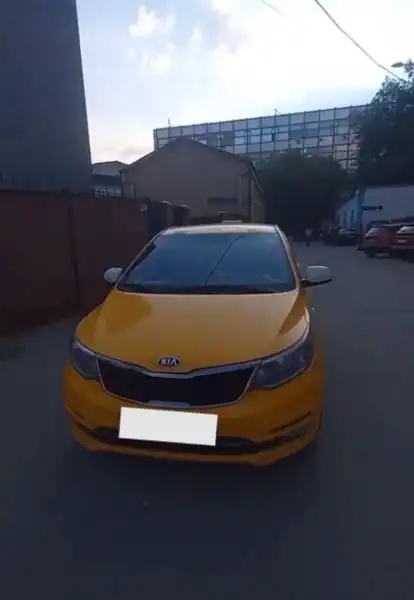 Kia Rio 3 поколение 2016 года с автоматом