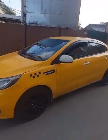 Kia Rio 3 поколение 2016 года с автоматом