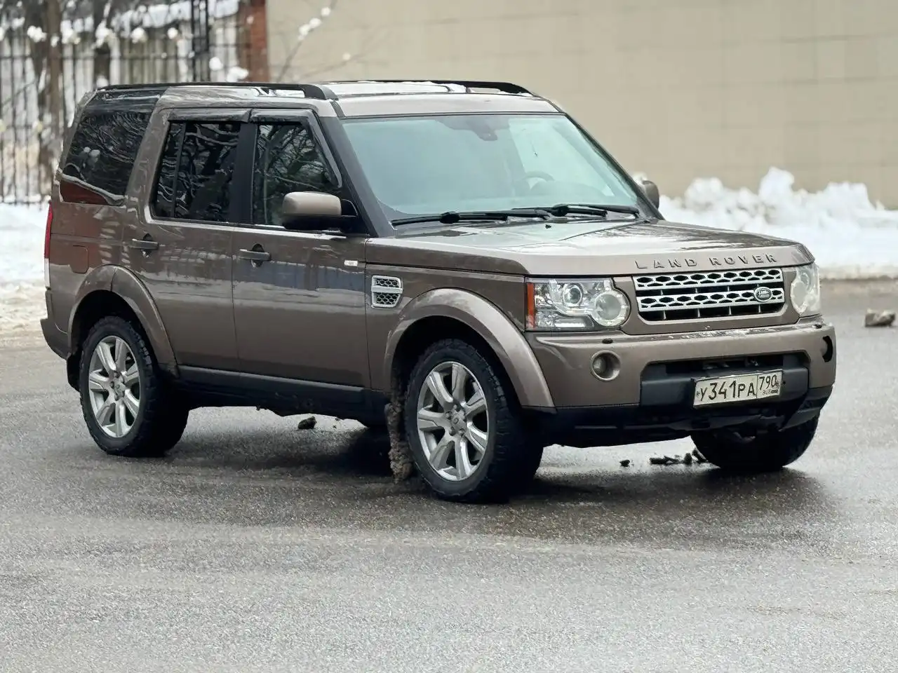 Land Rover Discovery 4 рестайлинг 2013