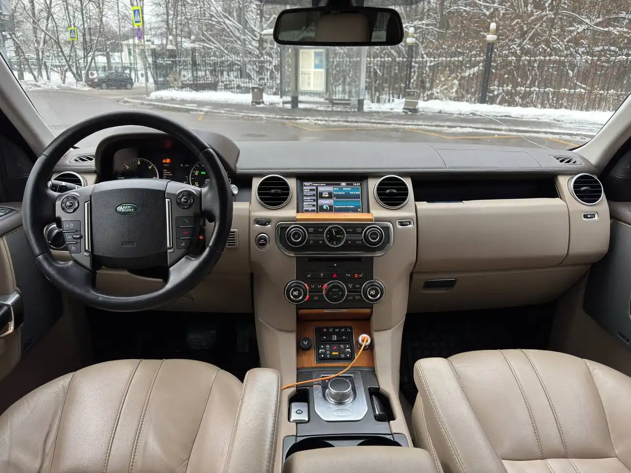 Land Rover Discovery 4 рестайлинг 2013