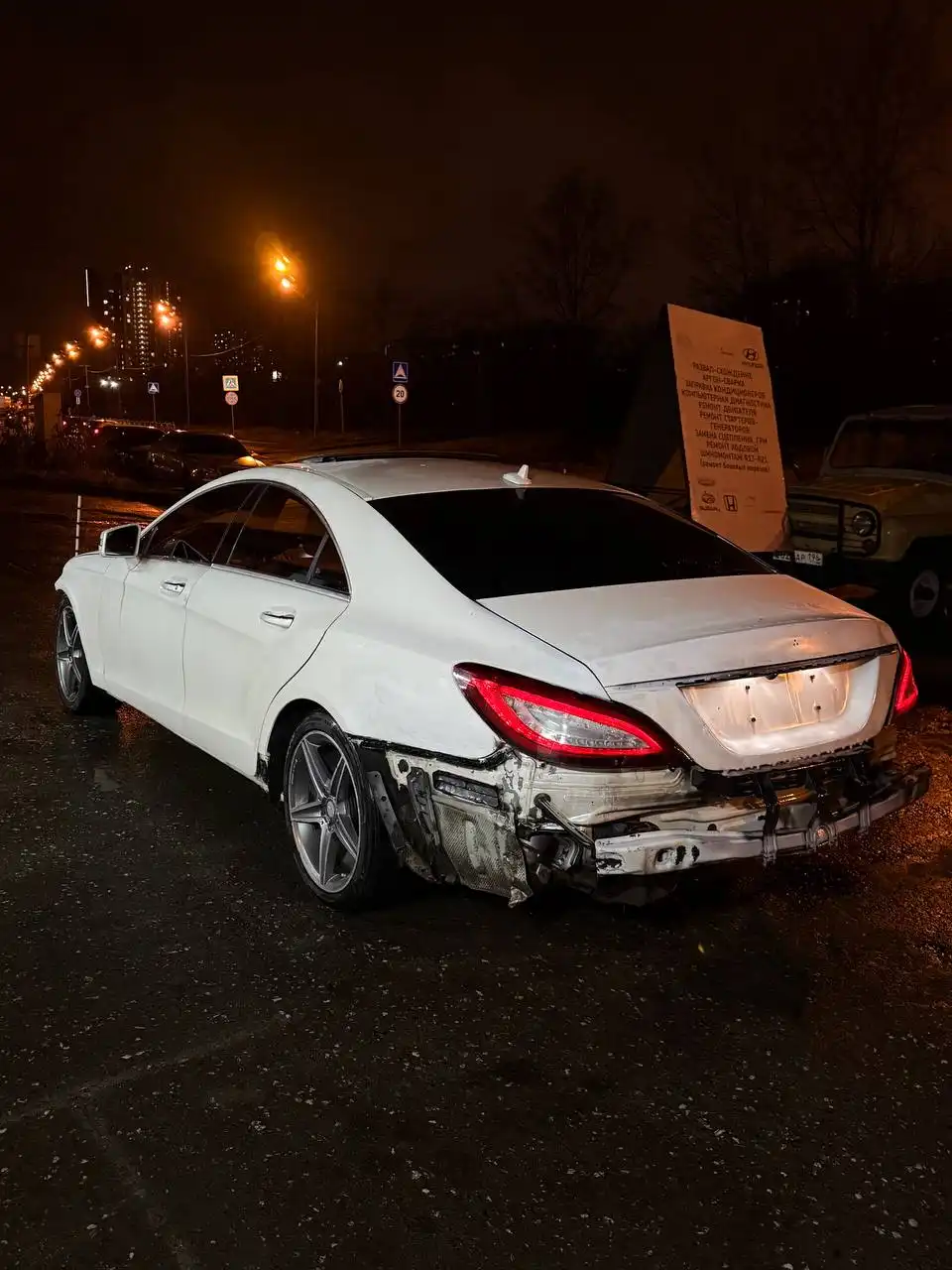 Mercedes CLS400 2015 года с пробегом 65.000 км