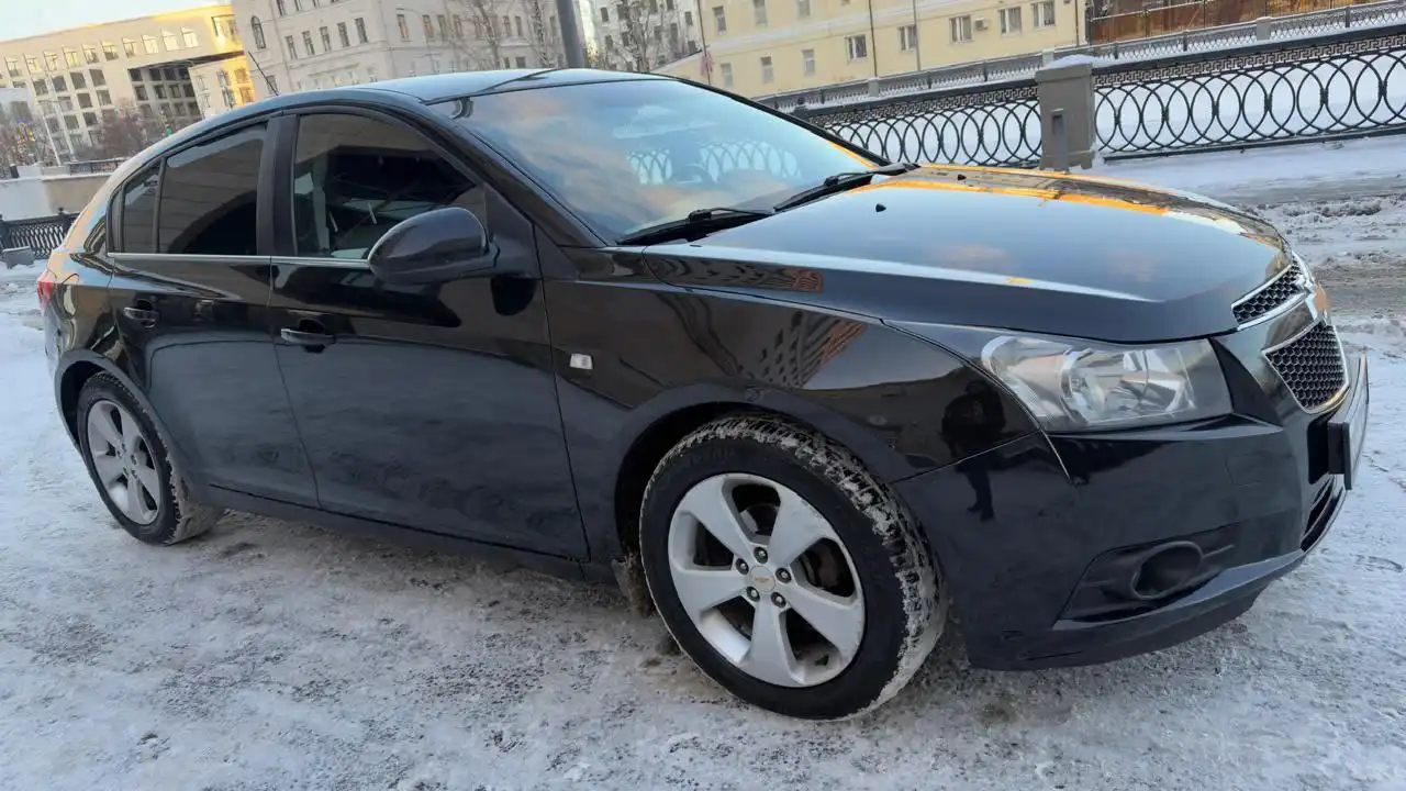 Продажа Chevrolet Cruze 2012 года с заменённым мотором и АКПП - Легковые автомобили (Авто) в Москва
