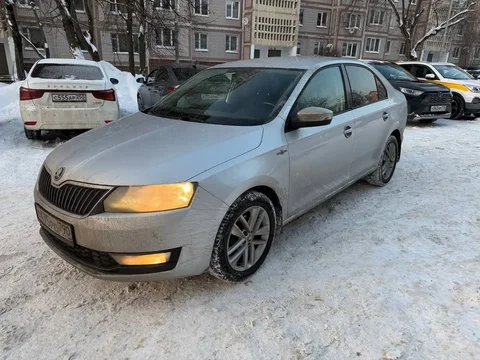 Skoda Rapid 2019 1.6 АКПП Hockey Edition - Кроссовер в Москва