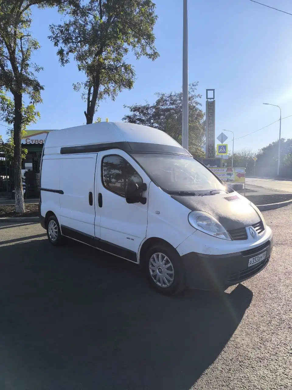 Продажа автомобиля RENO TRAFIK 2 - Грузовики и фургоны (Авто) в Санкт-Петербург