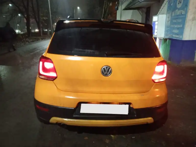 Volkswagen Polo 2011, 1.4 AT, 220000 км - Легковые автомобили (Авто) в Новомосковск