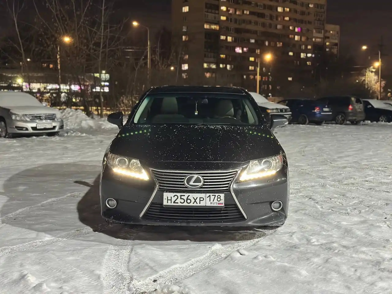 Продажа Lexus ES 2012 года выпуска - Легковые автомобили (Авто) в Санкт-Петербург
