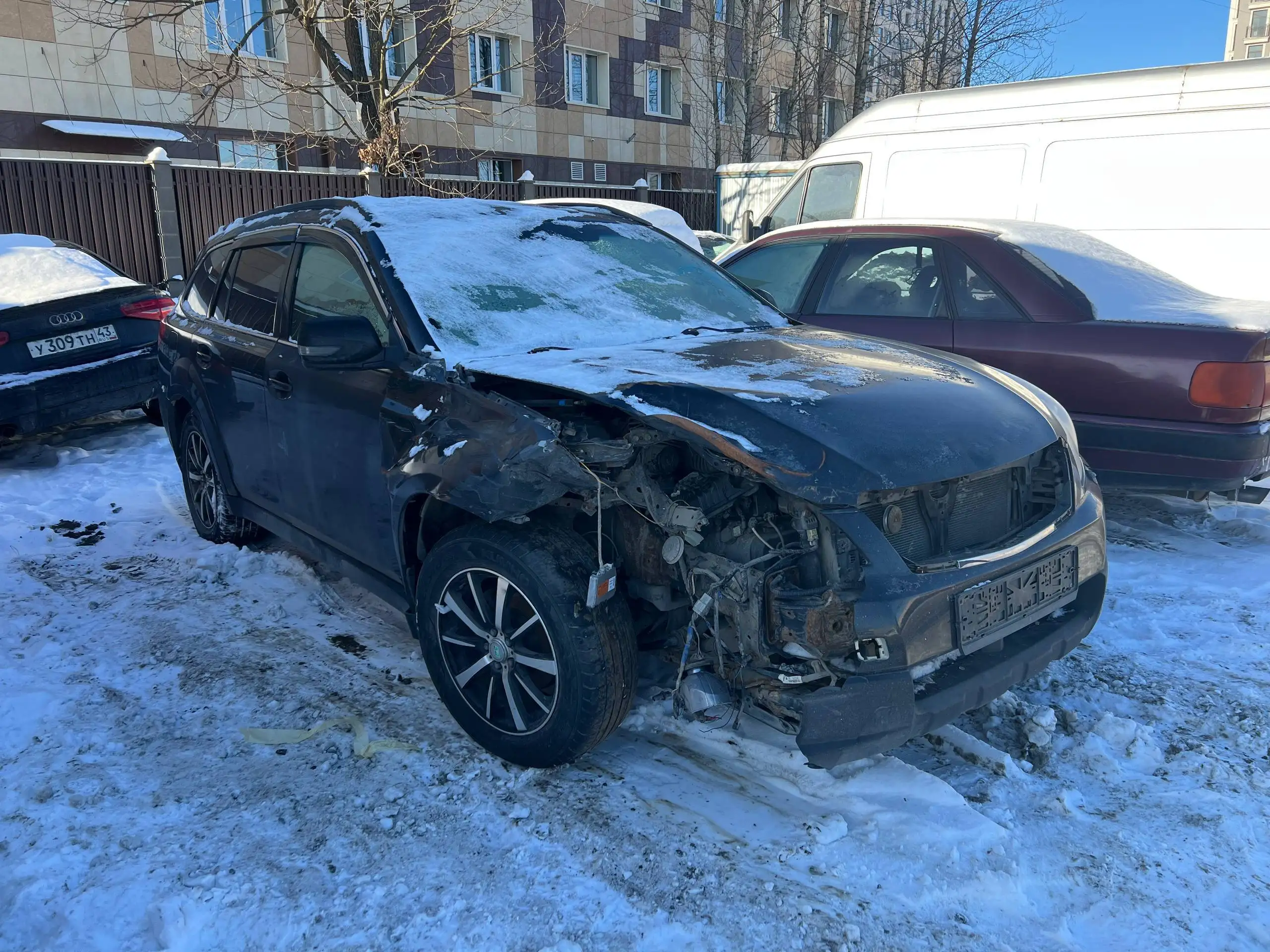 Субару Аутбек 2010 г. 2.5 CVT - Легковые автомобили (Авто) в Санкт-Петербург