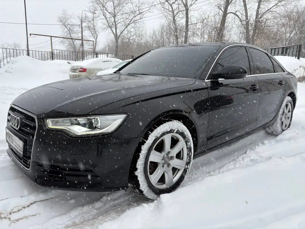 Продажа Audi A6 2014 года с пробегом 169000 км - Авто в Мытищи