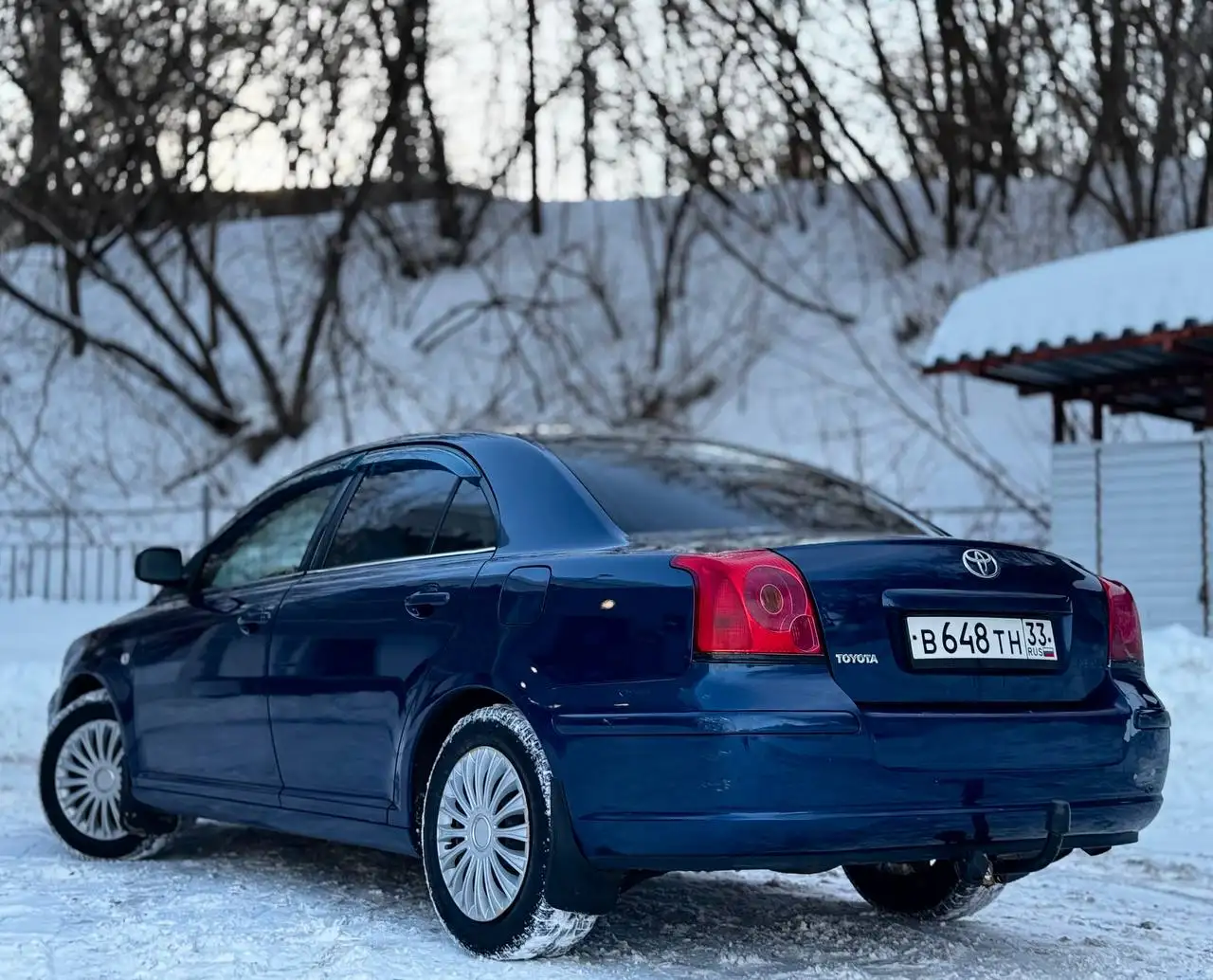 Toyota Avensis 2005 года с бензиновым двигателем 1.8 и механической коробкой передач - Авто в Санкт-Петербург