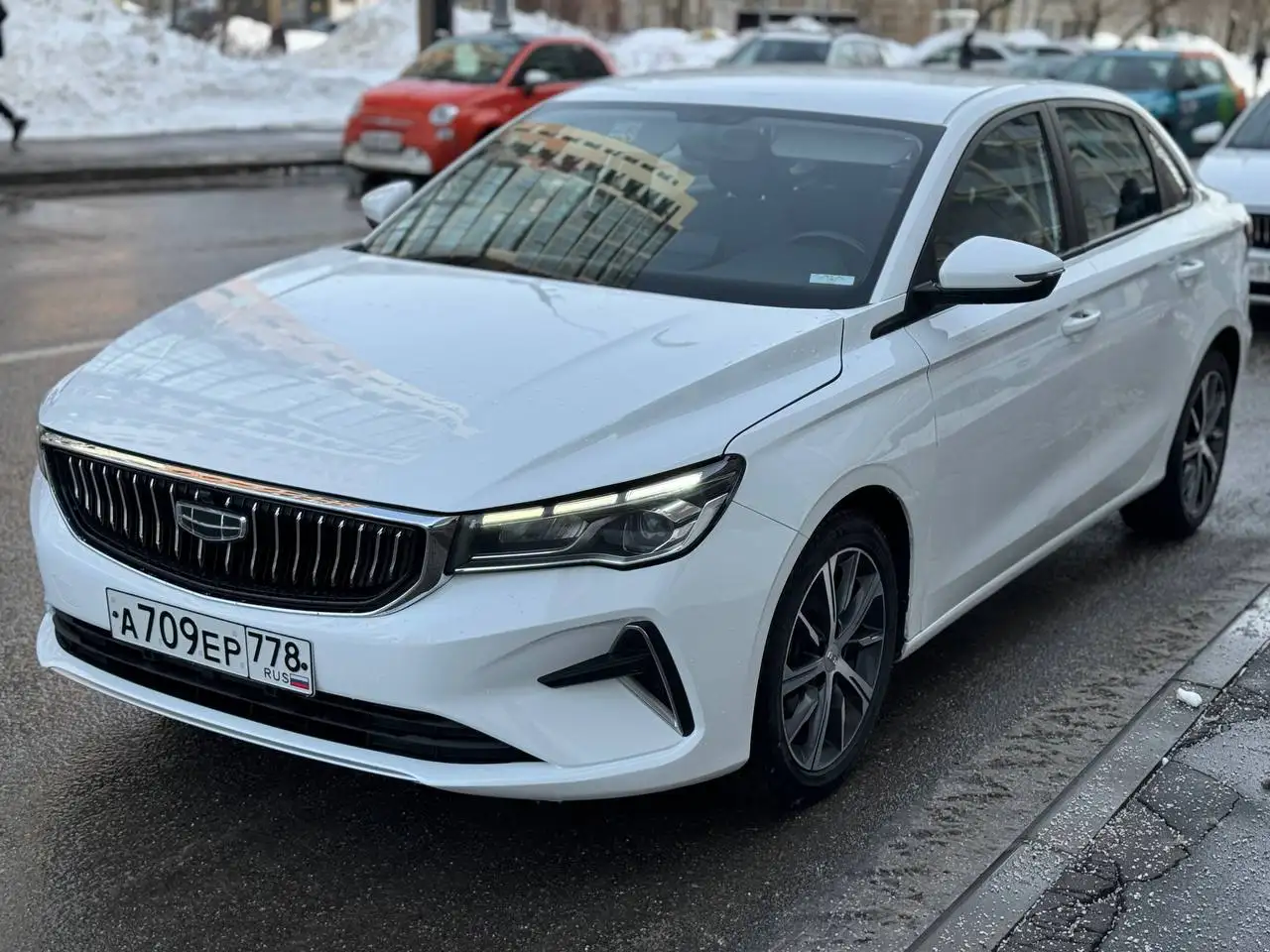 Продажа Geely EMGRAND 2022 в Москве - Авто в Москва