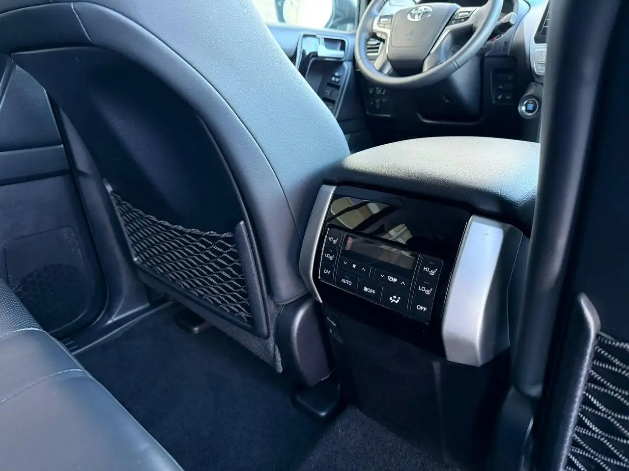 Продажа Toyota Land Cruiser 150 2019 года - Внедорожники (Авто) в Москва