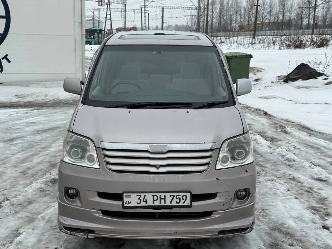 Продажа Toyota Noah 2006 года - Минивэны (Авто) в Санкт-Петербург