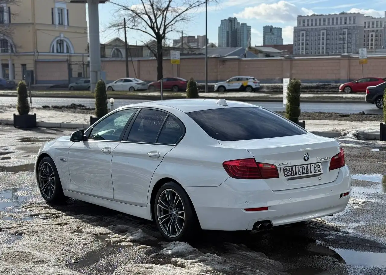 BMW 528I 2013 года, полный привод, 1 собственник, родной пробег 155 тыс. км - Легковые автомобили (Авто) в Санкт-Петербург