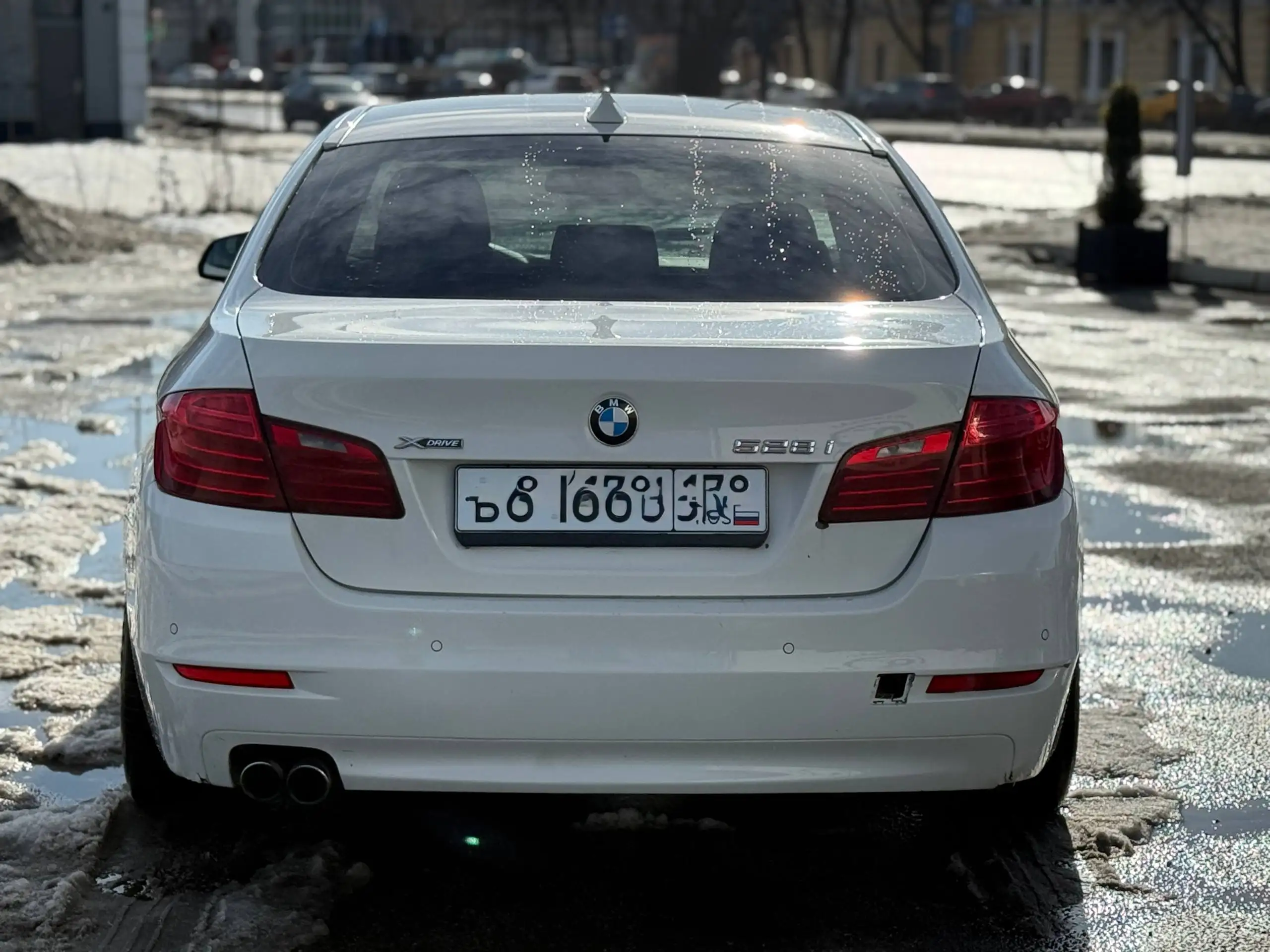 BMW 528i 2.0 AT 4WD с одним хозяином и полным техобслуживанием - Легковые автомобили (Авто) в Санкт-Петербург