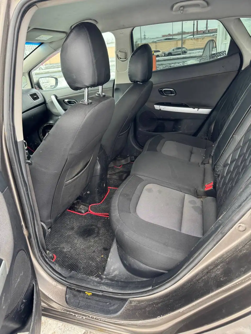 Продажа Kia Ceed 2014 года в Санкт-Петербурге - Авто в Санкт-Петербург