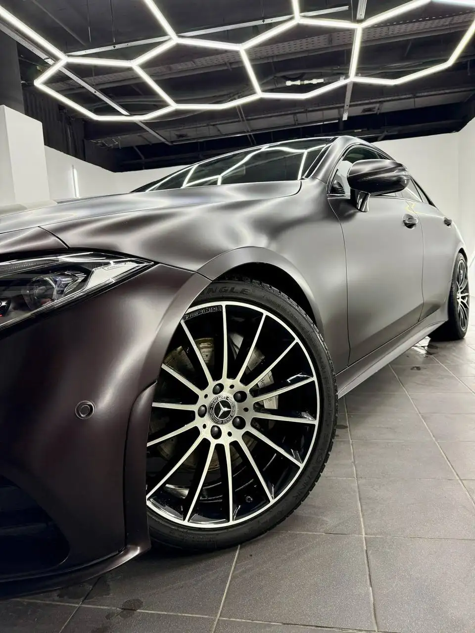 MERCEDES-BENZ CLS 350 D 4MATIC 2018 года - Авто в Москва