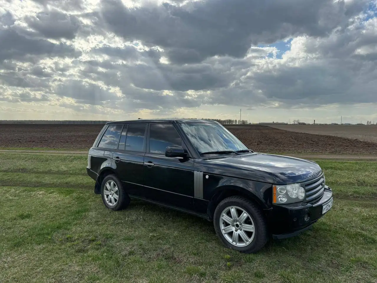 Продажа Land Rover Range Rover 2006 года с неисправным двигателем - Внедорожники (Авто) в Екатеринбург