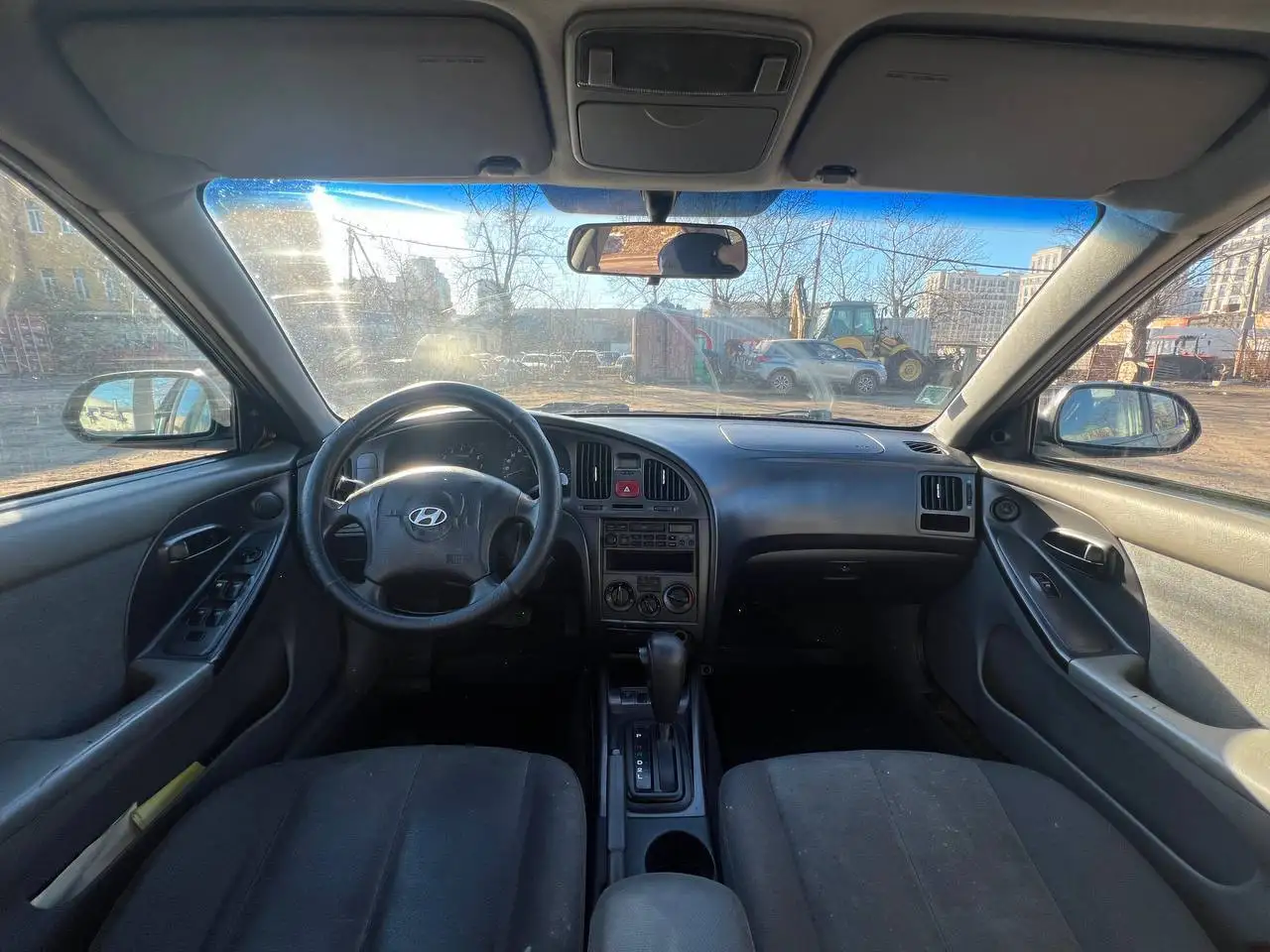 Hyundai Elantra 2004 года 1.6 АТ - Авто в Санкт-Петербург