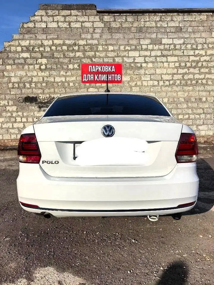 Volkswagen Polo 1.6 MT 2018 года - Легковые автомобили (Авто) в Самара