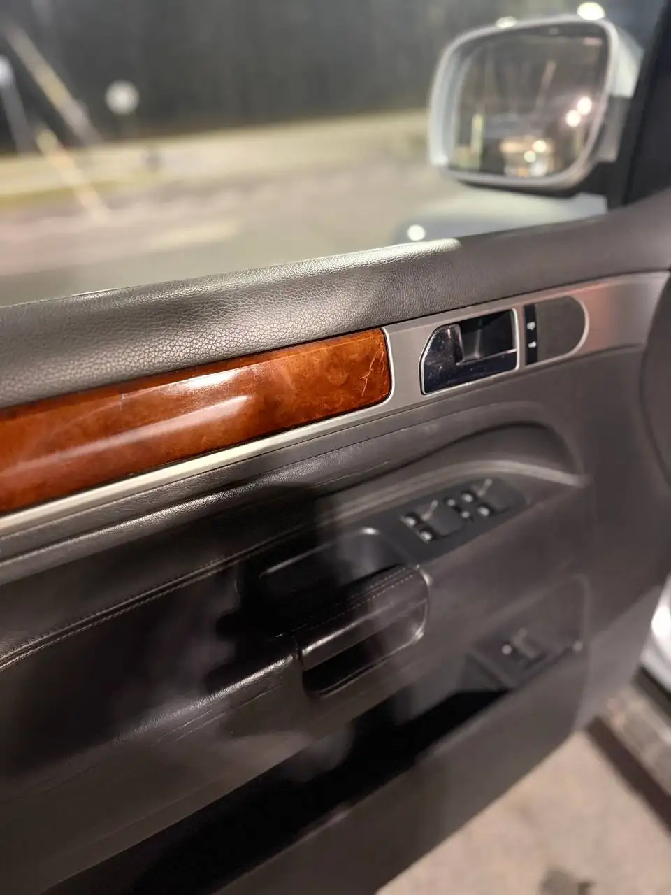 Volkswagen Touareg 2006 года - Легковые автомобили (Авто) в Санкт-Петербург