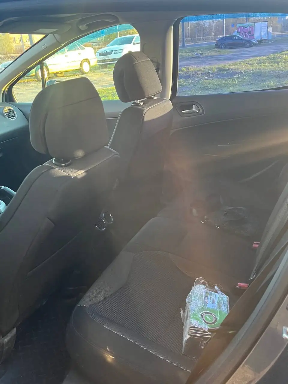 Продажа Peugeot 308 2008 года выпуска в Санкт-Петербурге - Легковые автомобили (Авто) в Санкт-Петербург