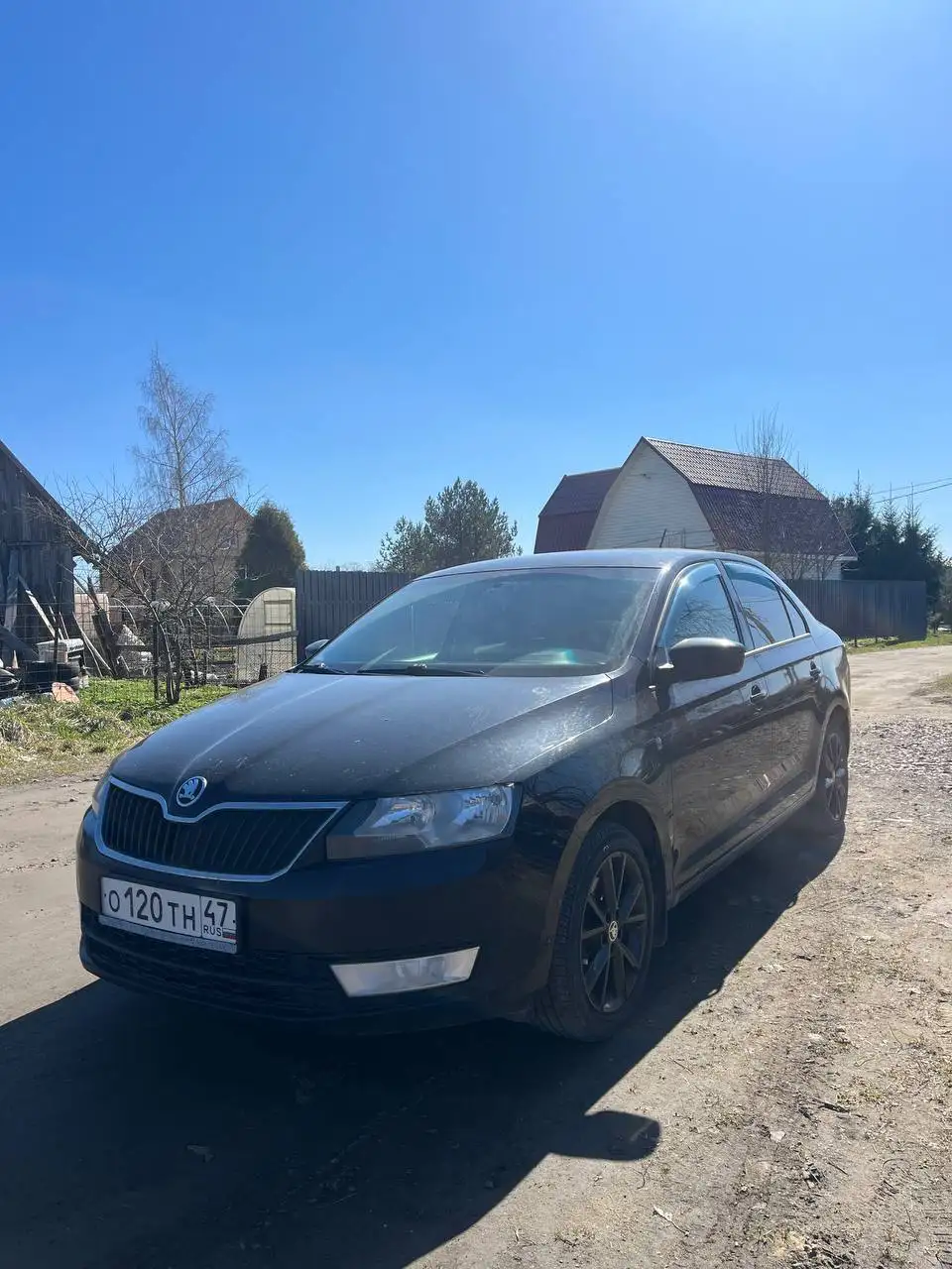 Skoda Rapid 1.6 MT 2014 - Легковые автомобили (Авто) в Санкт-Петербург