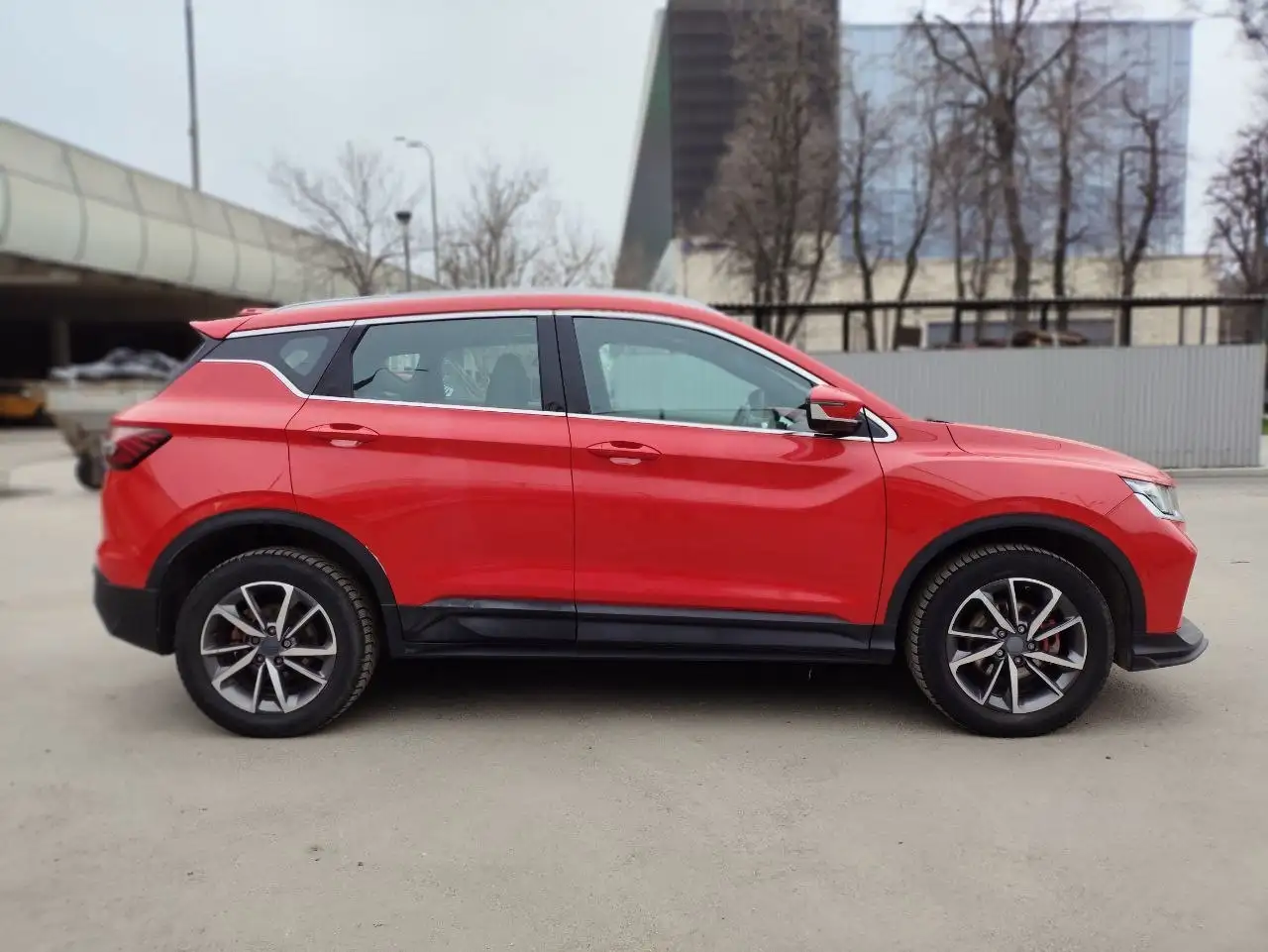 Geely Coolray 2022 - Легковые автомобили (Авто) в Москва