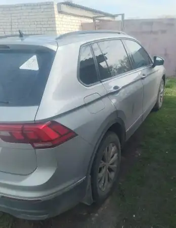 Volkswagen Tiguan 2 поколение рестайлинг 2021 - Легковые автомобили (Авто) в Санкт-Петербург