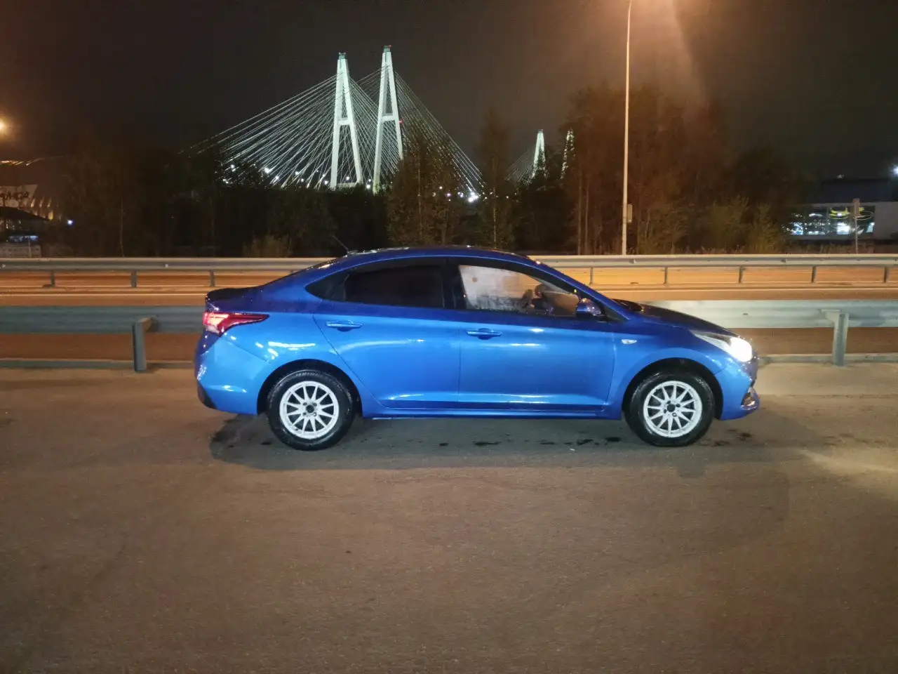 Hyundai Solaris 2017, 1.6 автомат - Легковые автомобили (Авто) в Санкт-Петербург