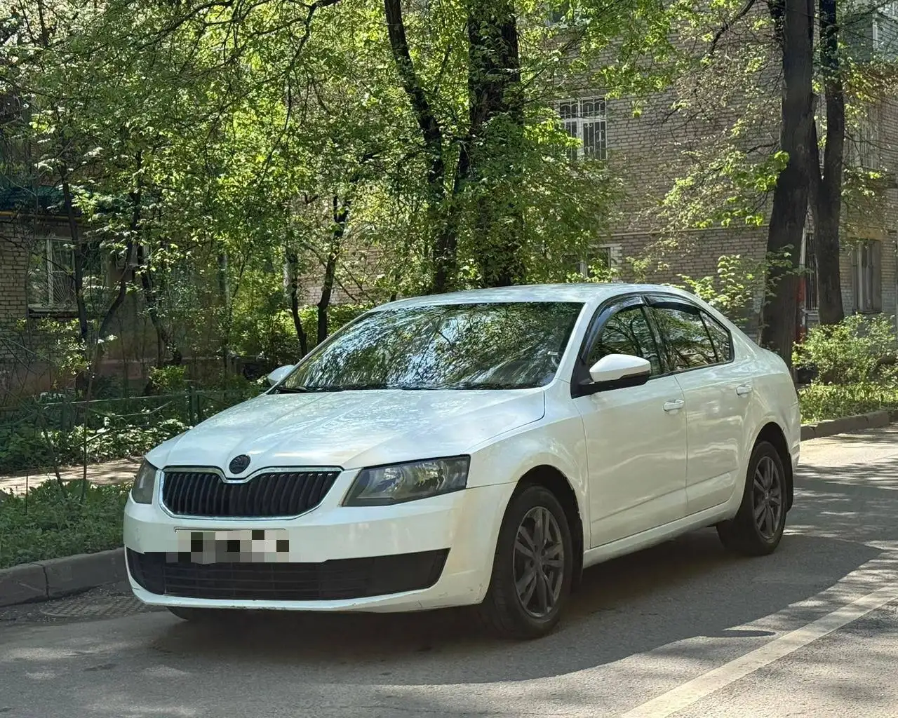 SKODA OCTAVIA 2015 - Легковые автомобили (Авто) в Москва
