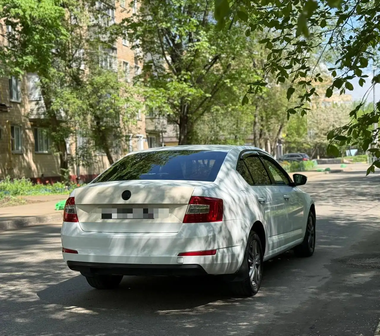 SKODA OCTAVIA 2015 - Легковые автомобили (Авто) в Москва