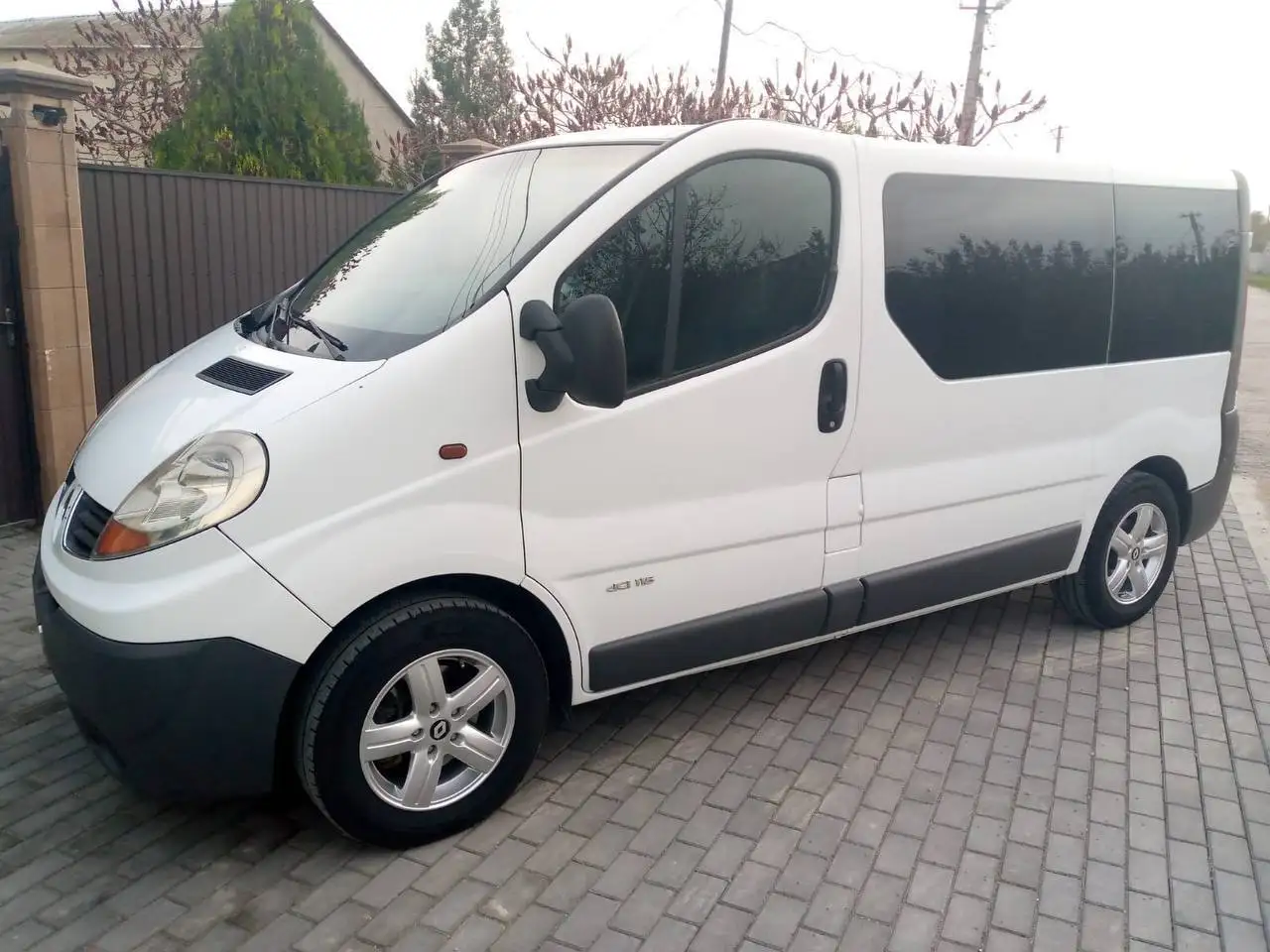 Renault Trafic 2007 - Фургоны и минивэны (Авто) в Санкт-Петербург