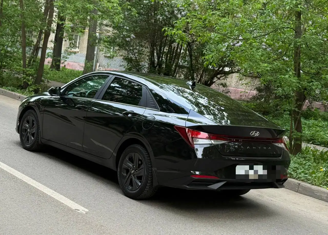Hyundai Elantra 2021 - Легковые автомобили (Авто) в Москва