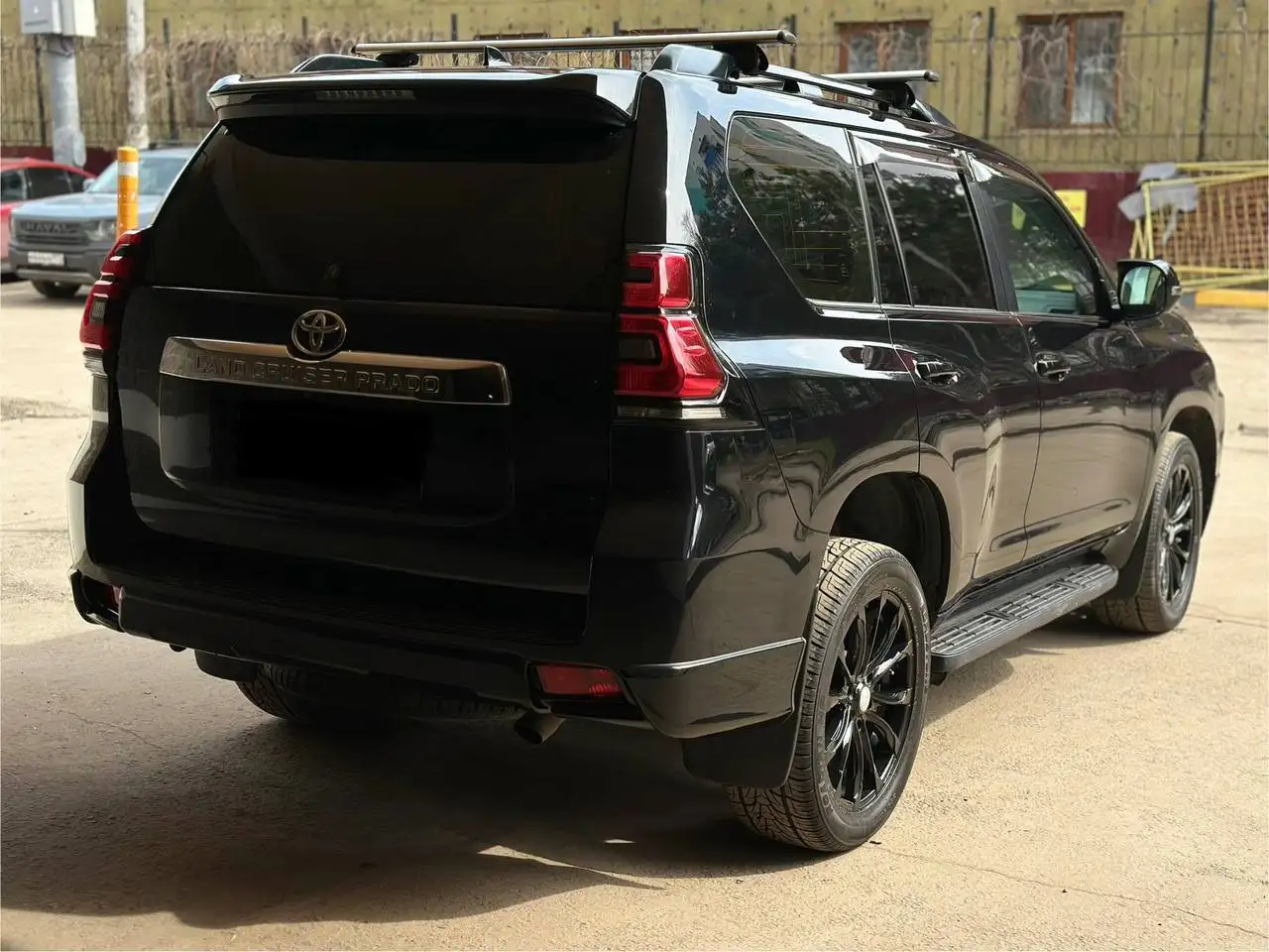 Toyota Land Cruiser 150 2019 - Внедорожники (Авто) в Москва