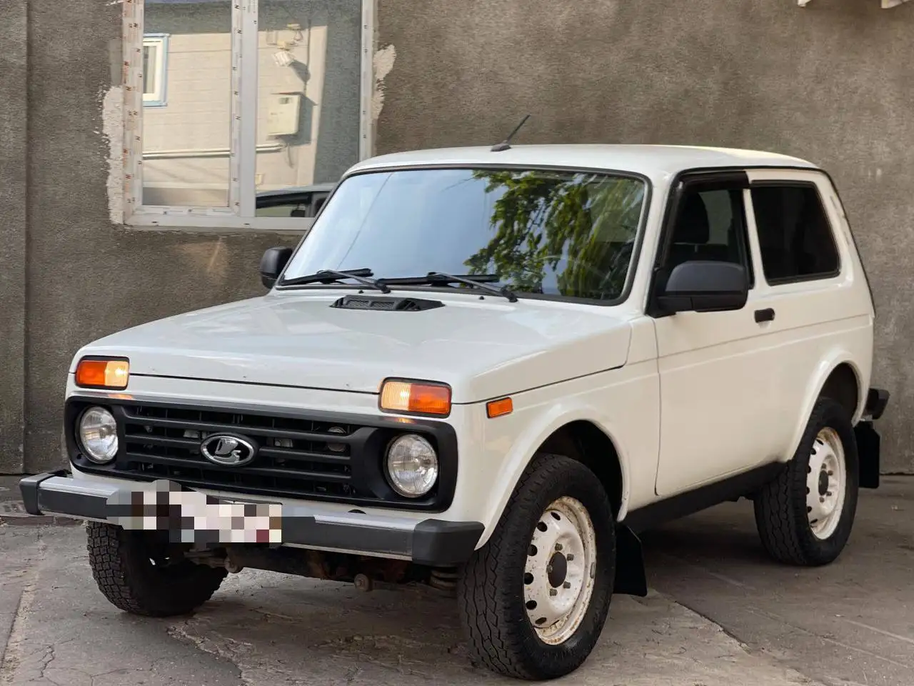 Нива 4x4 2020 в идеальном состоянии - Внедорожники (Авто) в Москва