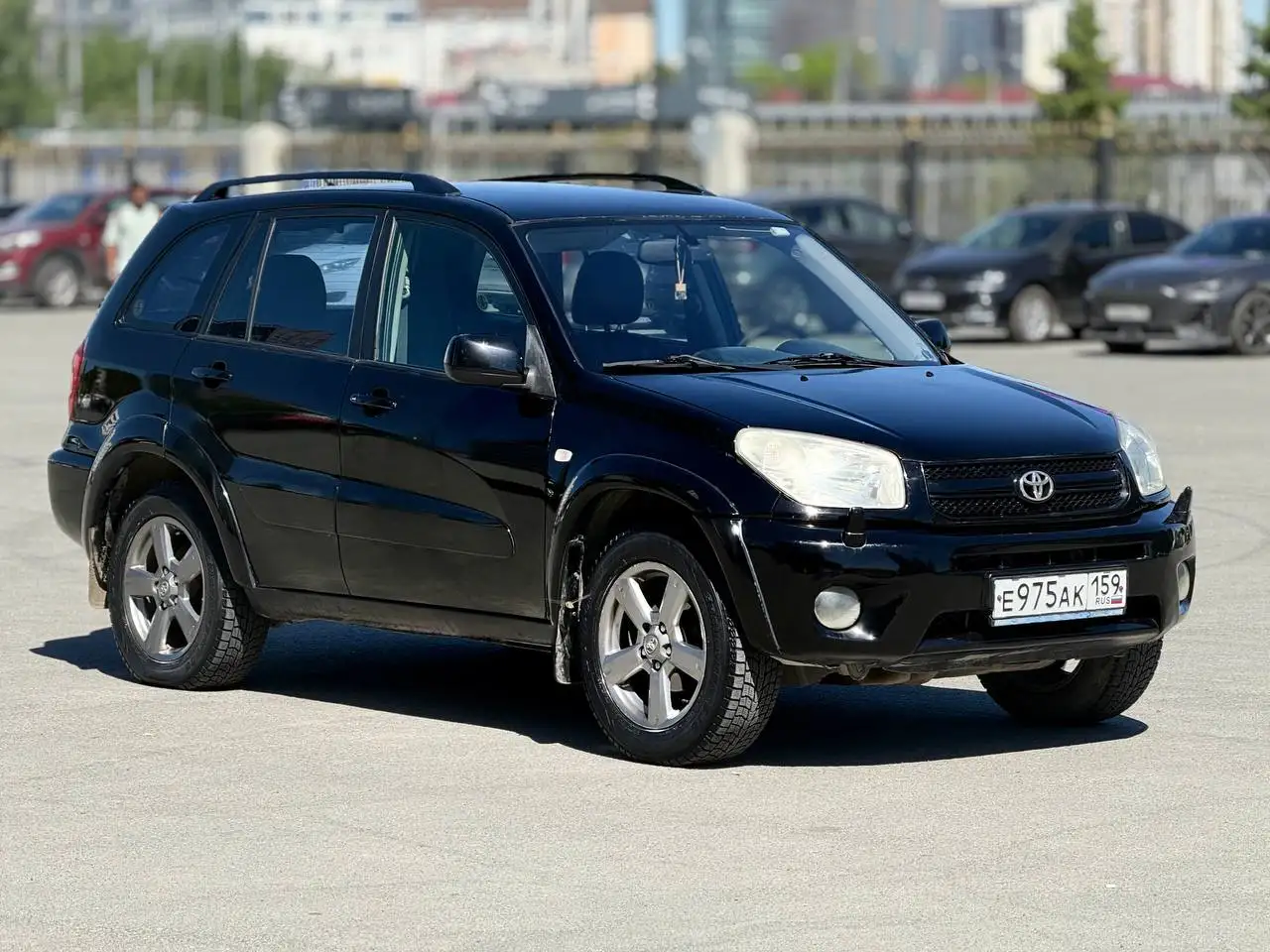 Toyota RAV4 2004 в Екатеринбурге - Toyota RAV4 (Авто) в Екатеринбург