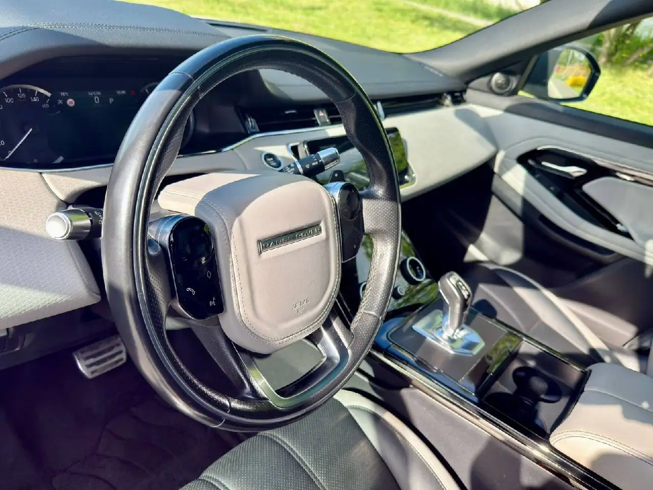 Land Rover Range Rover Evoque 2020 - Внедорожники (Авто) в Москва