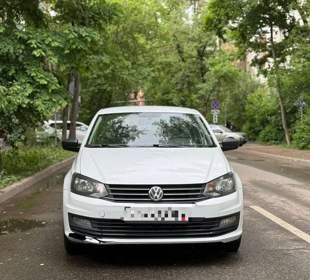 Volkswagen Polo 2020 белый - Легковые автомобили в Москва