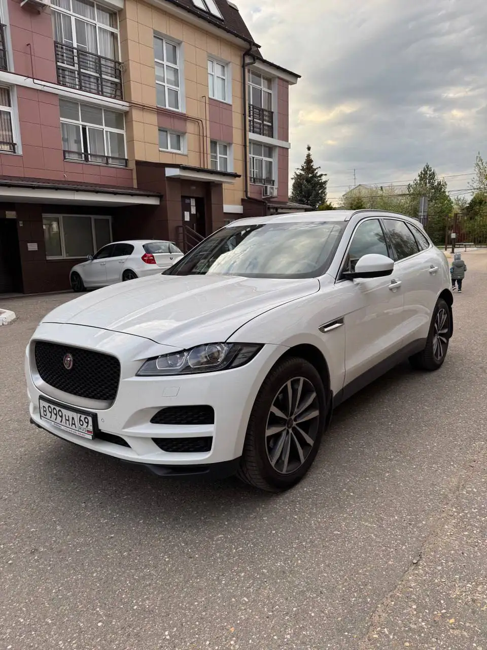 Ягуар 2020, 2л автомат, хозка - Легковые автомобили (Авто) в Тверь