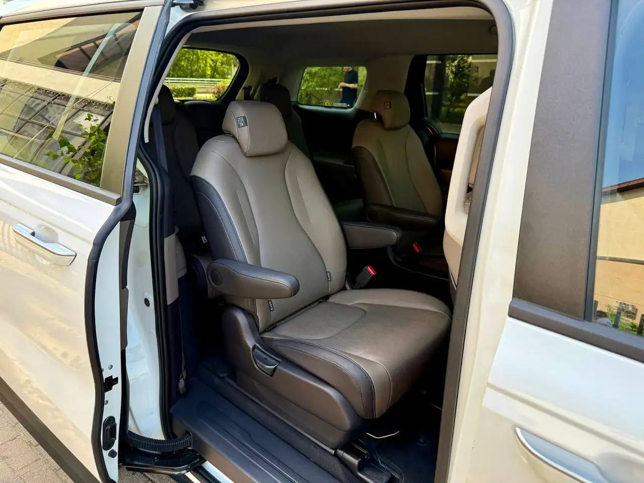 Kia Carnival 2024 - Минивэны (Авто) в Москва