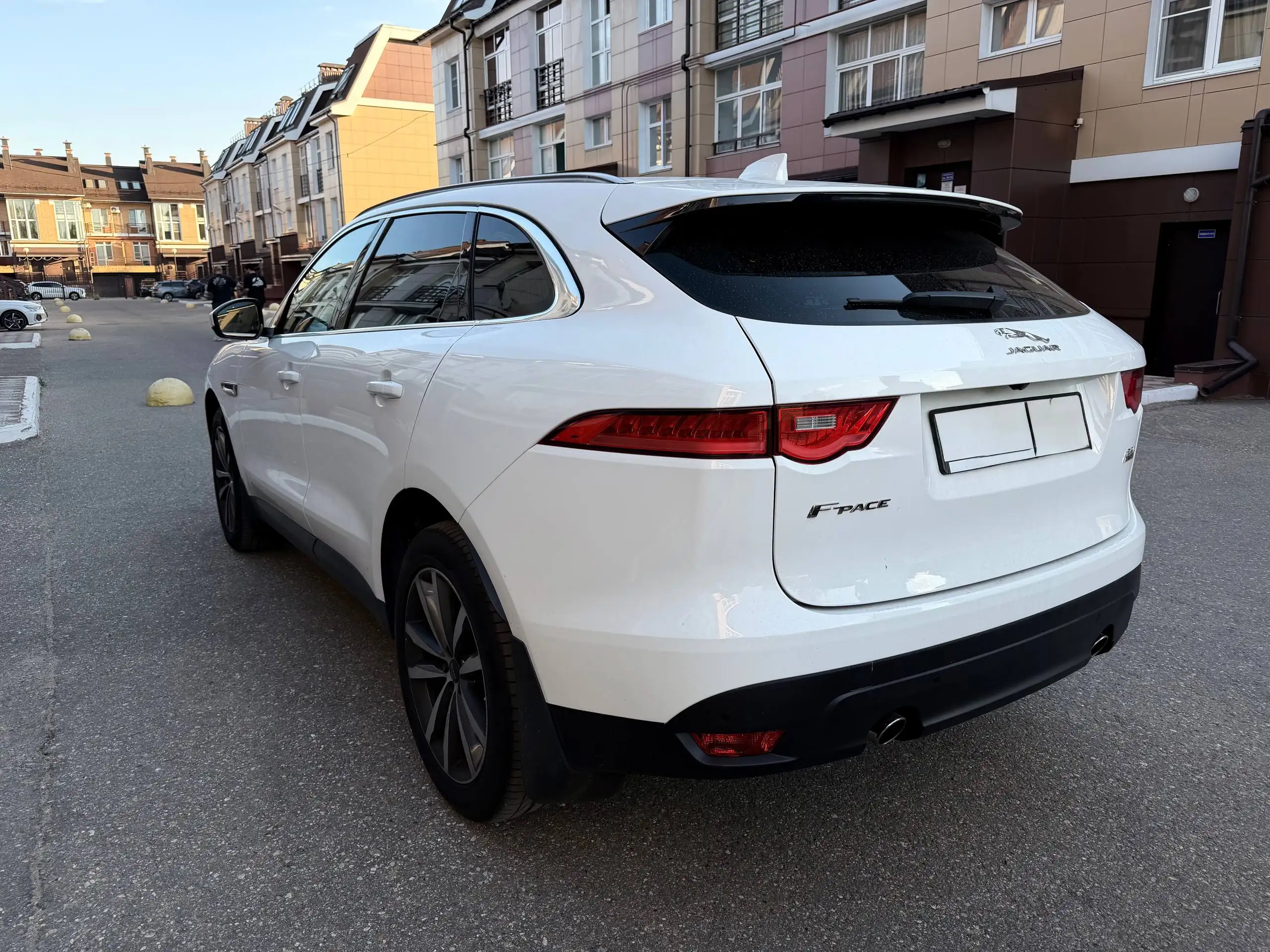 Jaguar F-Pace 2020 2л автомат 249лс - Легковые автомобили (Авто) в Тверь