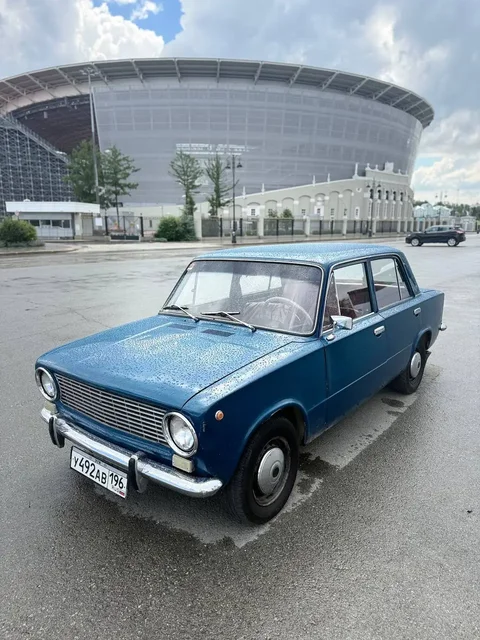 ВАЗ 2101 1973 - Электроника и аксессуары в Екатеринбург