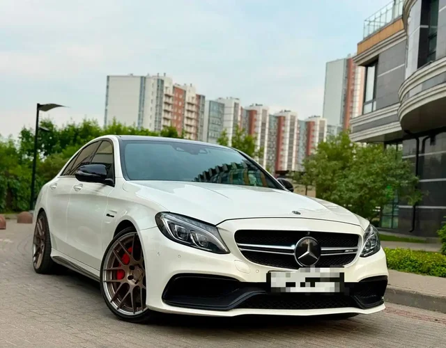 Мерседес-Бенц AMG C63S 2016 - BMW X7 в Москва