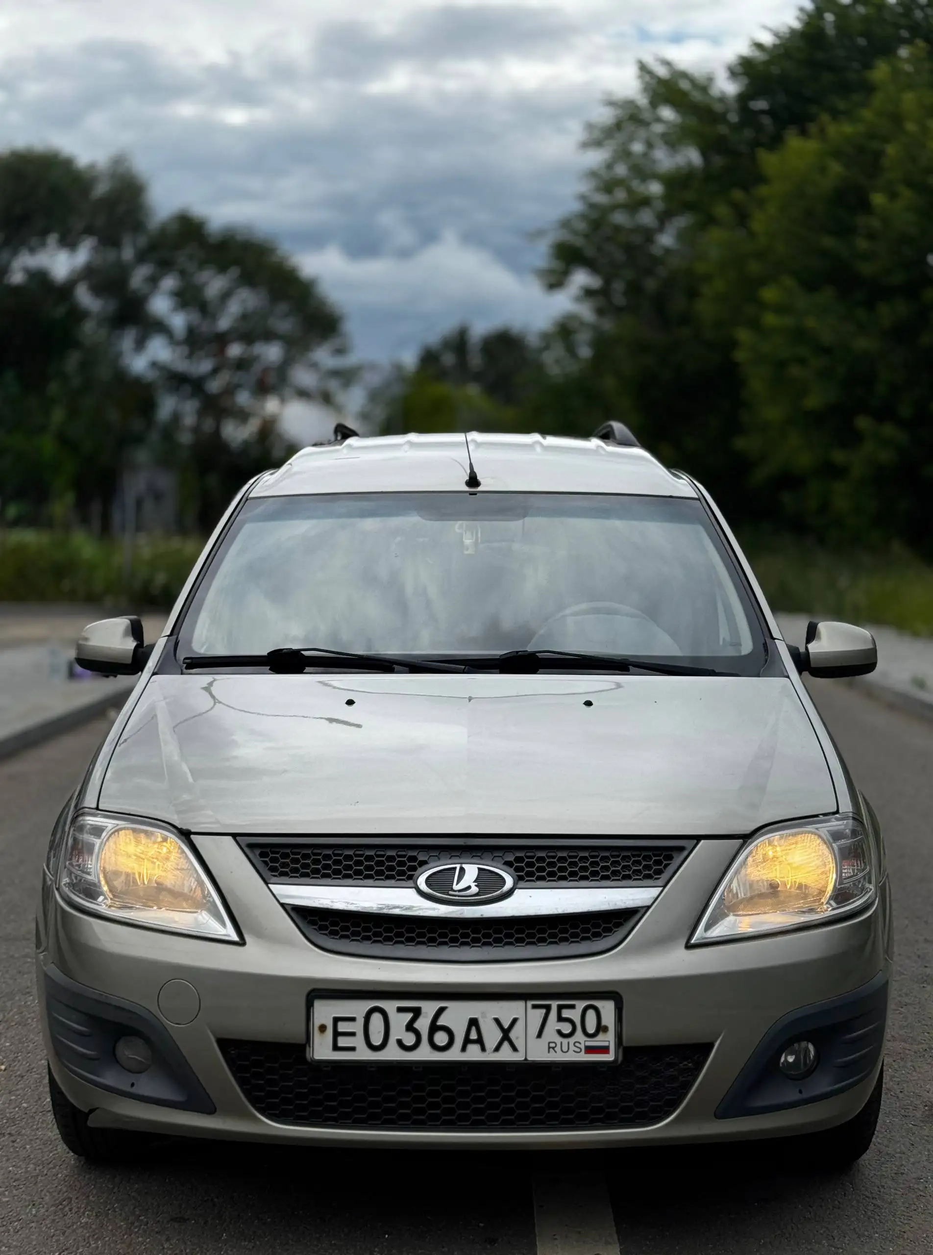 Lada Largus 2014, 1.6 MT, 1 владелец - Легковые автомобили (Авто) в Санкт-Петербург